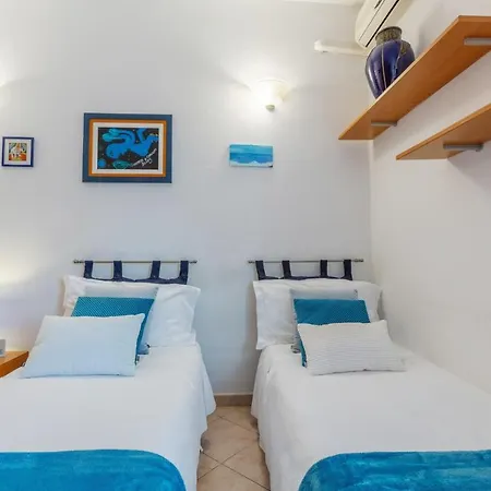 公寓 Quiet And Roomy With Balcony 费拉拉